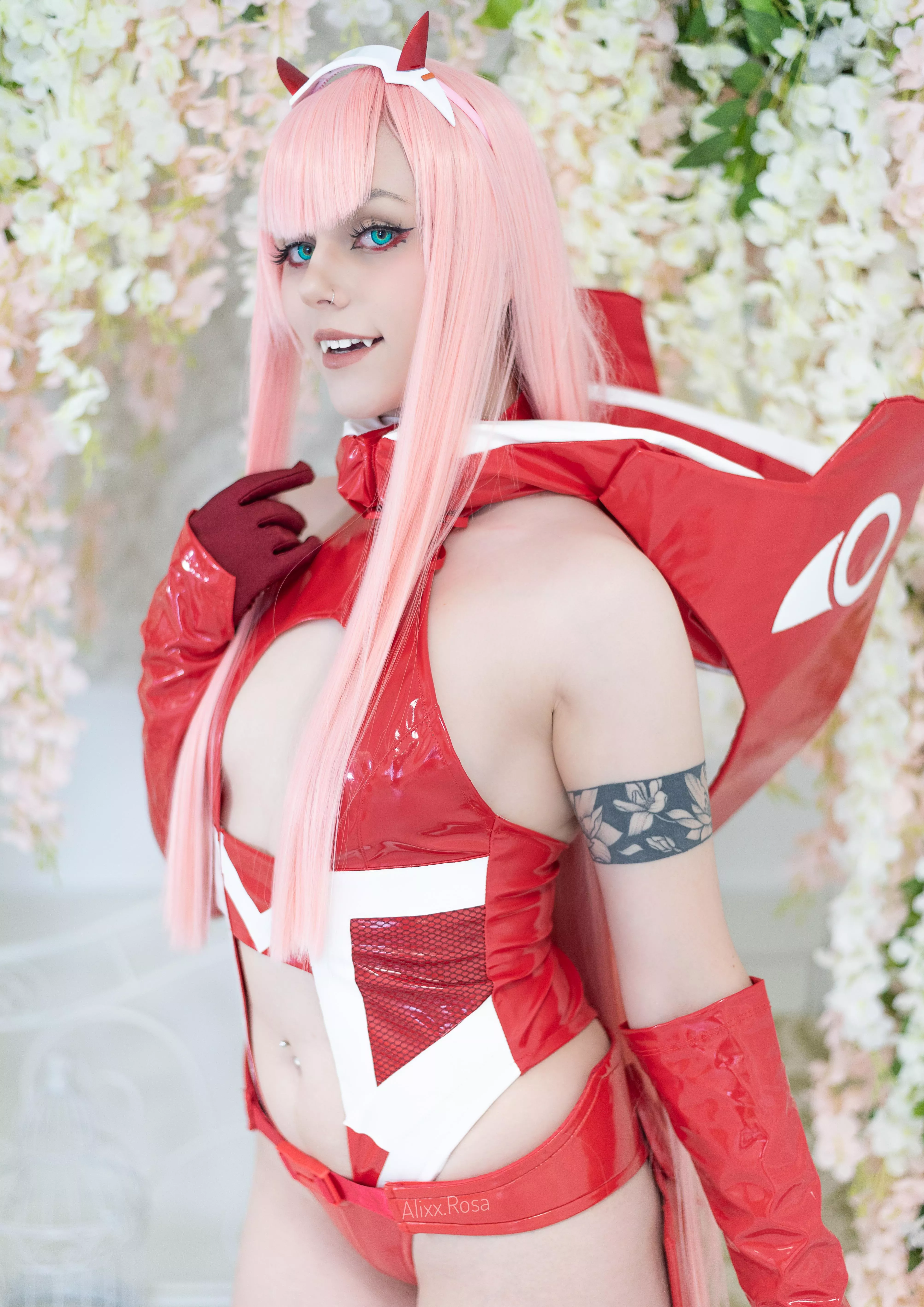 Zero Two cosplay by AlixxRosa