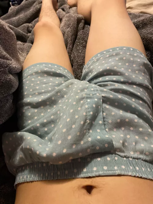 18 what do you think? Dms open btw 🤭