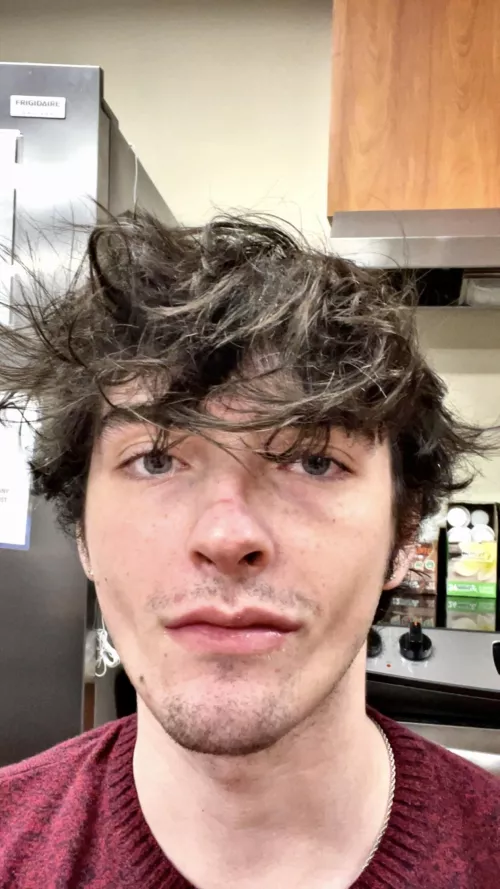 (19) woke up from a nap and need a cute boy to cuddle with.