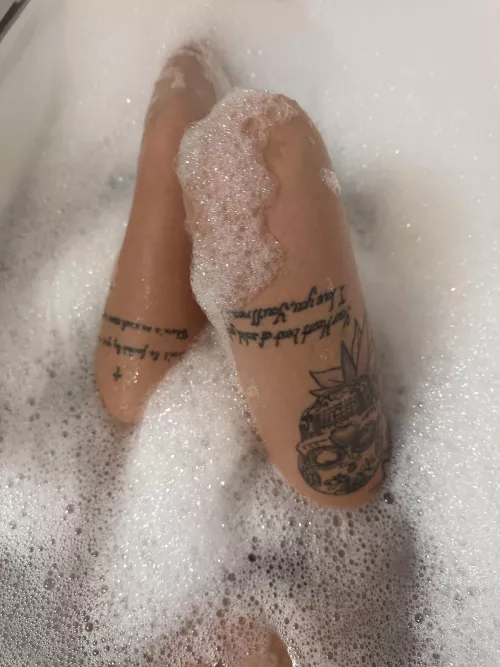 Bubble baths are so relaxing 🛁🫧