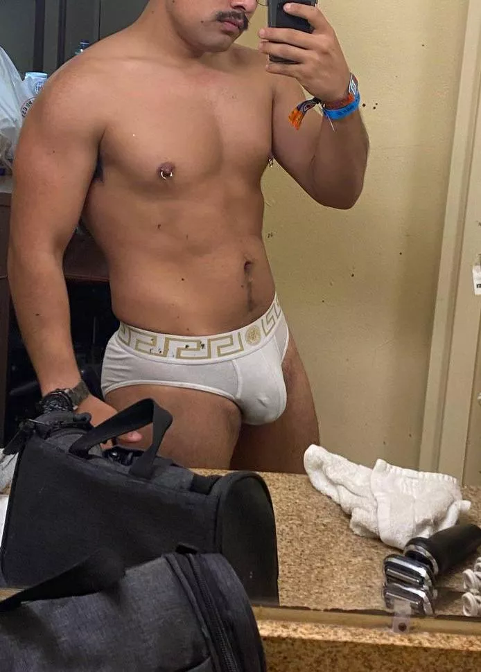 Come and undress me?