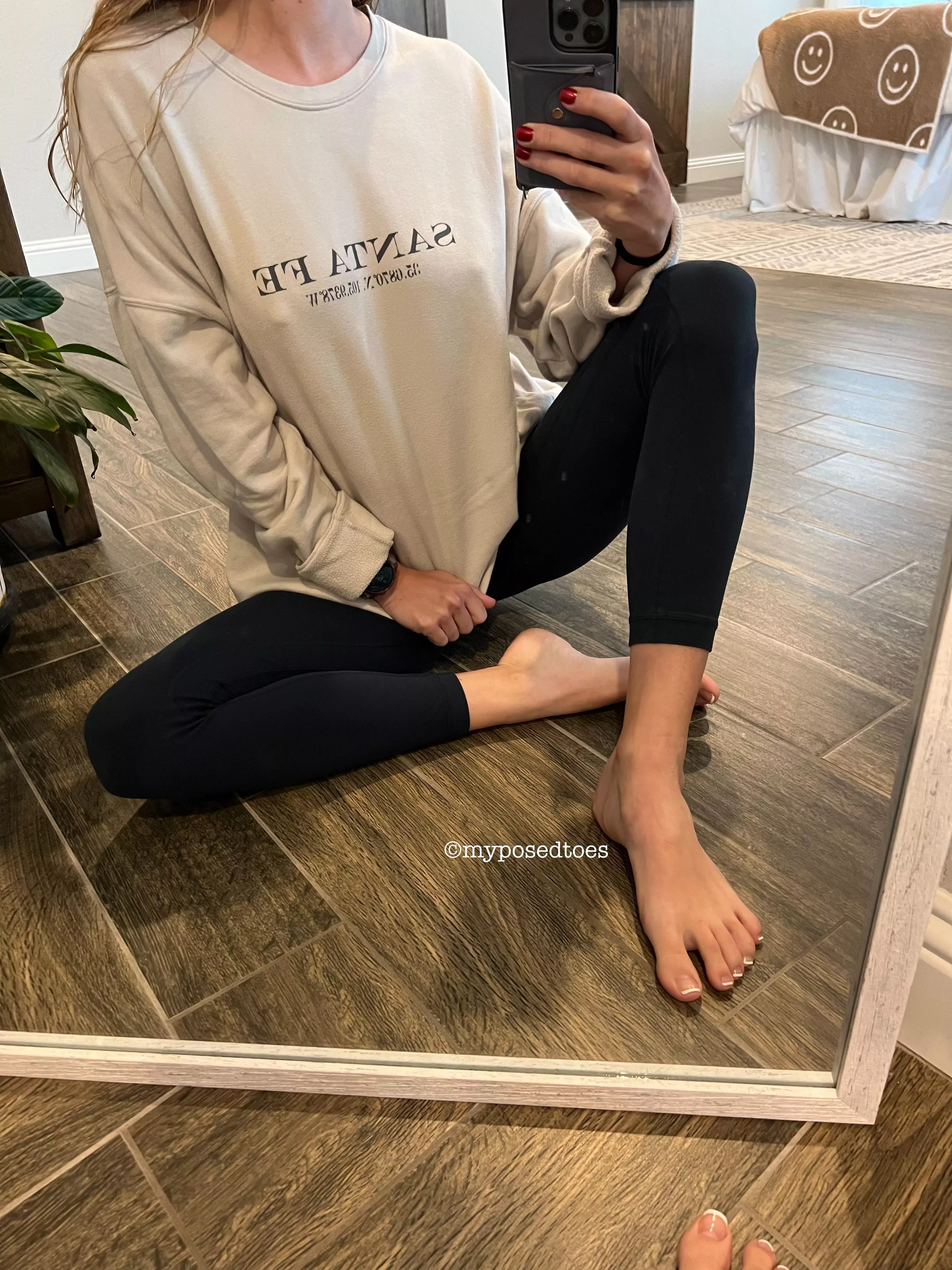 Cooler weather means I need you to warm up my feet 😉