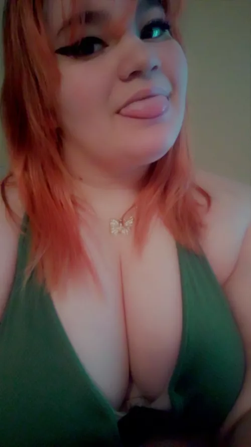 Did my makeup for the first time in months and felt cute🥰