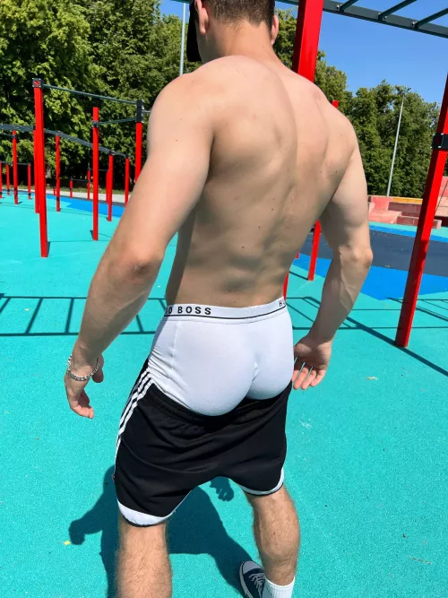 do my gym butts fit in this subreddit?