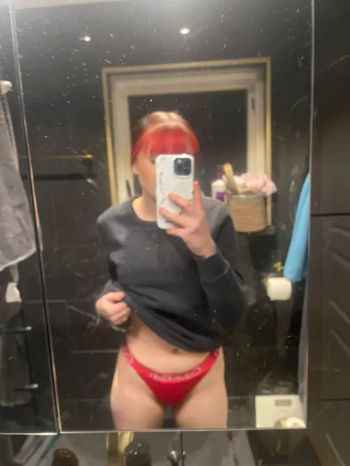Gilla om ni vill se mina nakenbilder🤭