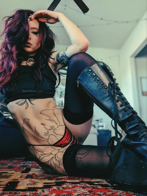 Guess what the pussy tatt is