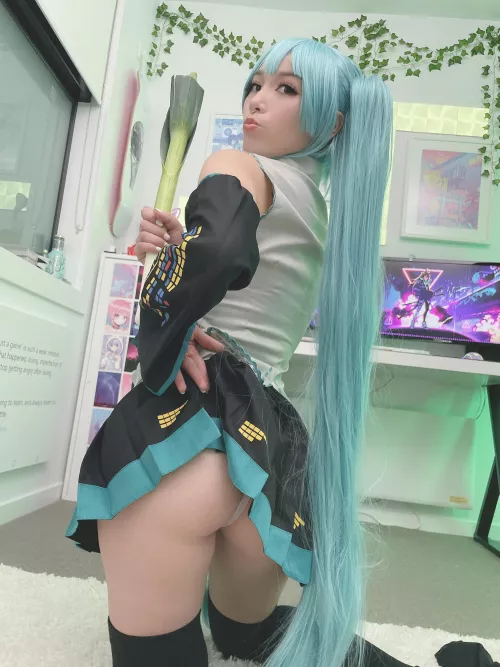 [Hatsune Miku] Miku by Peach Soju