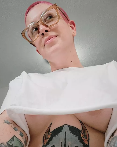 I feel a lot cuter without makeup