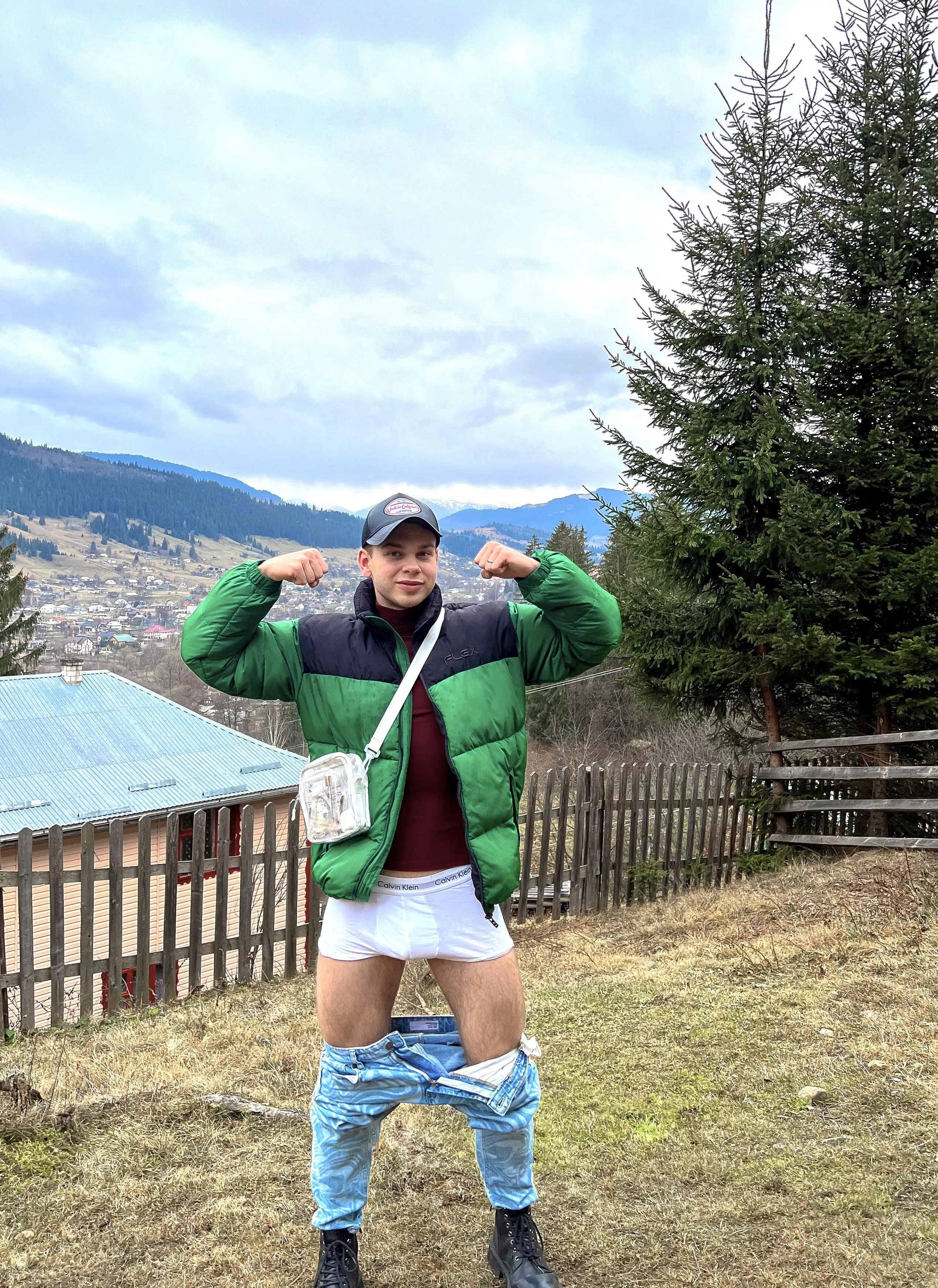 I was blocked from this photo on Instagram, so I will leave it here. will you allow?)