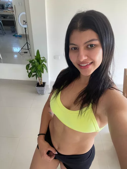 IUTR Sending you a smile to brighten your day