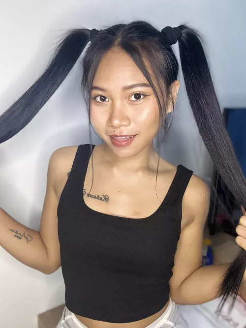 Looking for a full time daddy