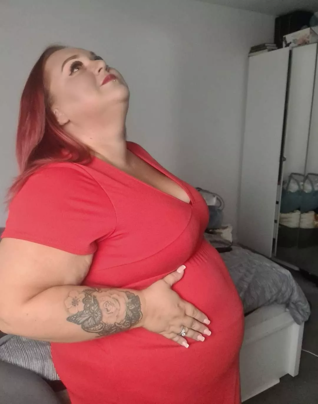My beautiful bbw pregnant by her bull