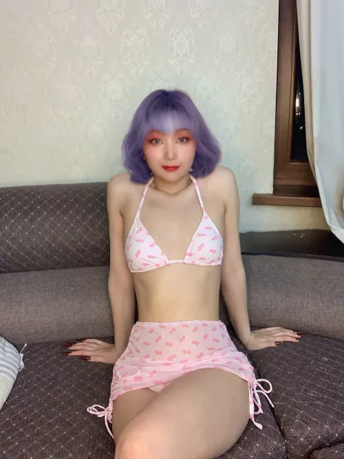 My neon hair glows in the dark