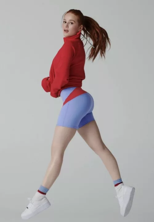 Please make me get bi and erupt for Madelaine Petsch