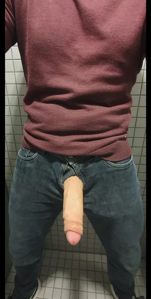 Should I walk around the office like this?