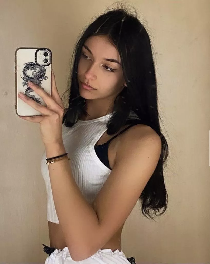 Turn me into a sissy using her clothes