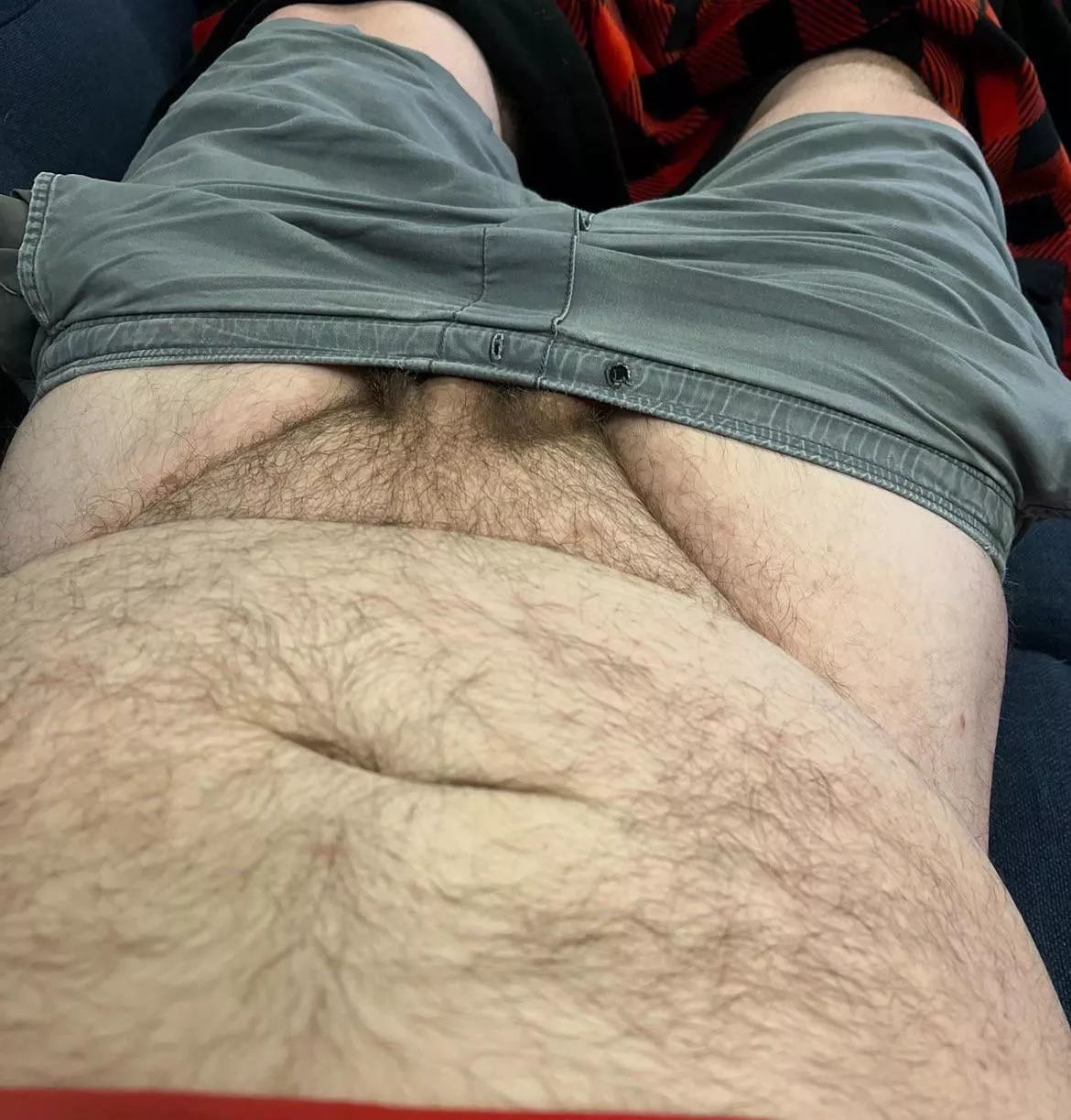 Which chubby guy wants to convince me to pull it out? DMs open