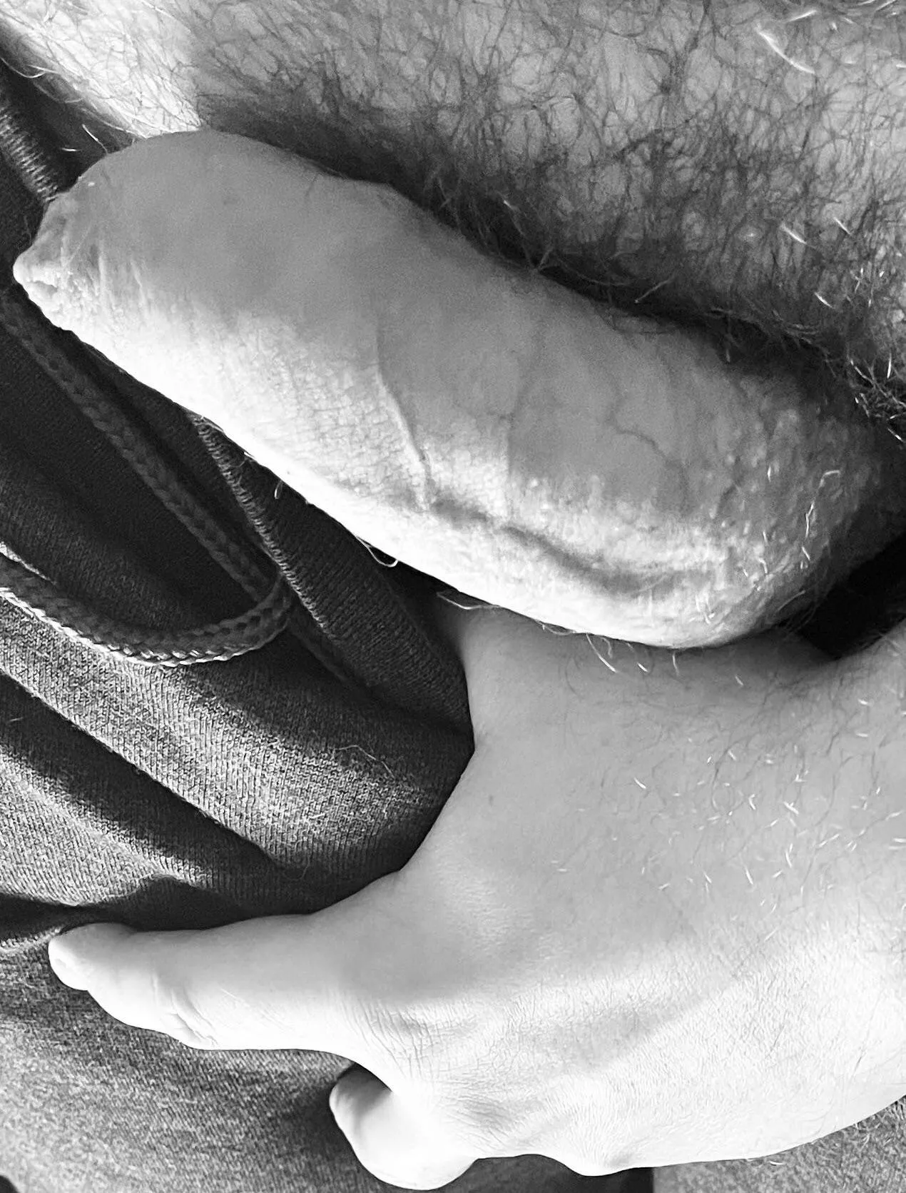 Would love to feel it grow in your mouth👄 (23)