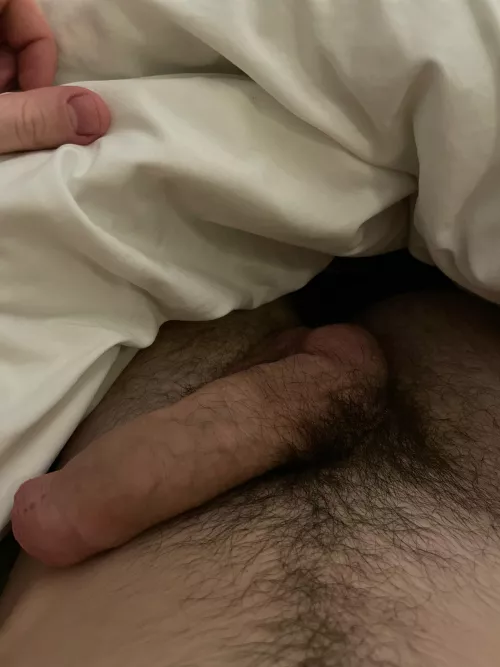 25 🇬🇧 into uncut/foreskin, locker room, str8/bi hmu similar jtxx1738 jtxx1738