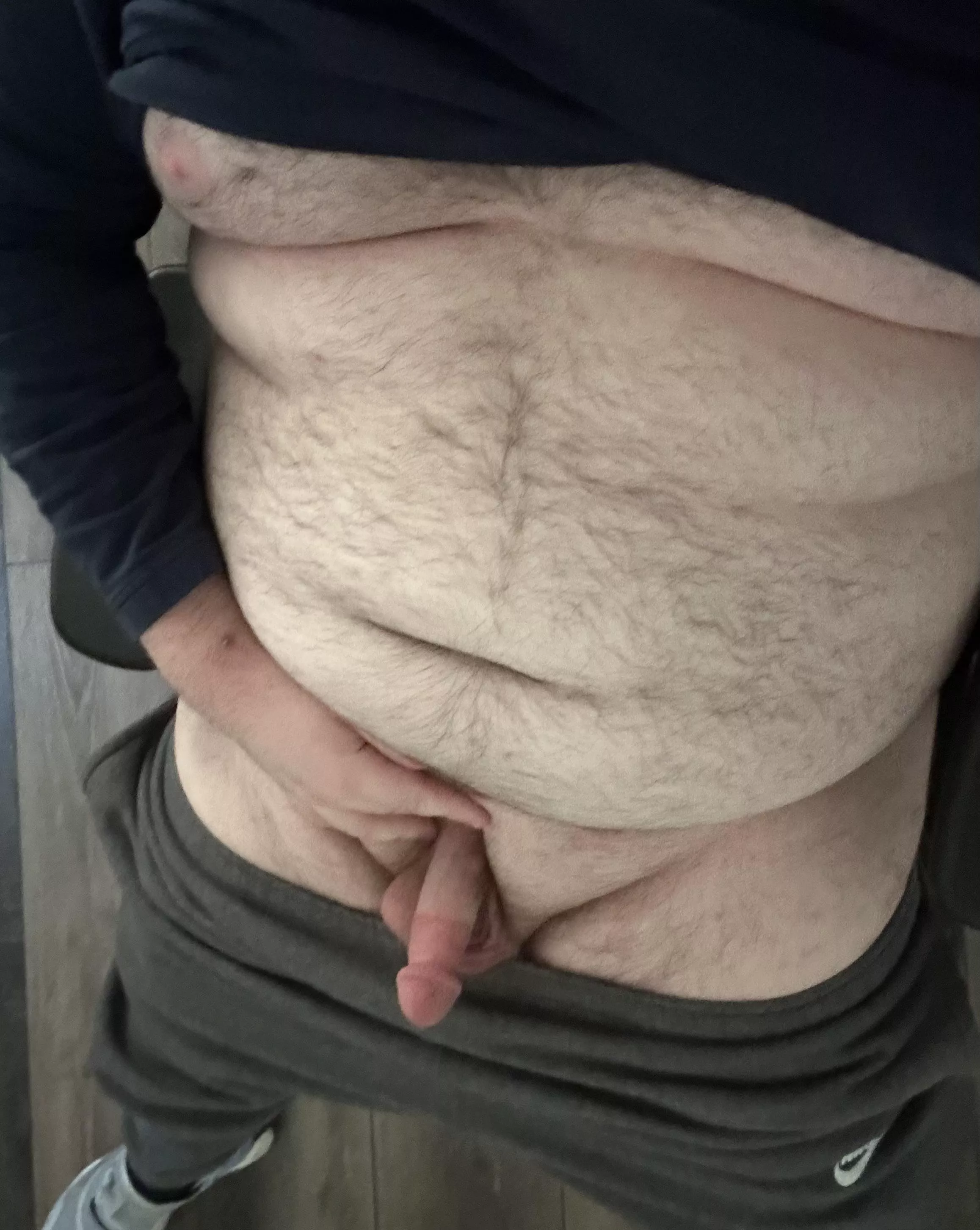 Anyone wanna come keep me some company??