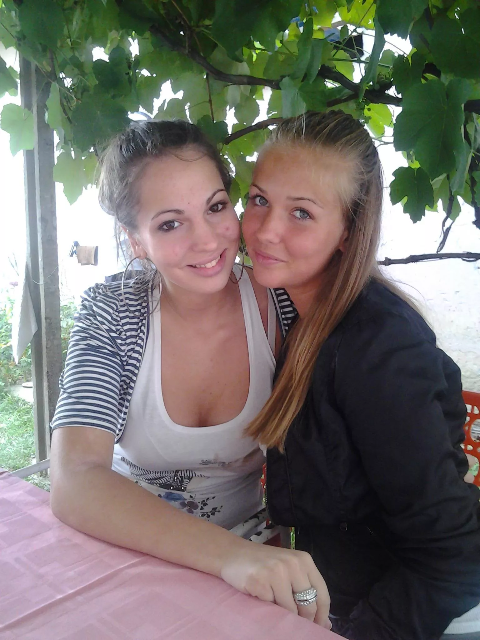 Brunette (left) or blonde (right)?