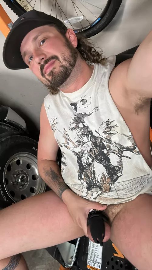 Does a cage look good on me?