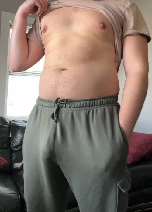 Don’t you agree that tall, thick, hung men are the peak of male superiority?