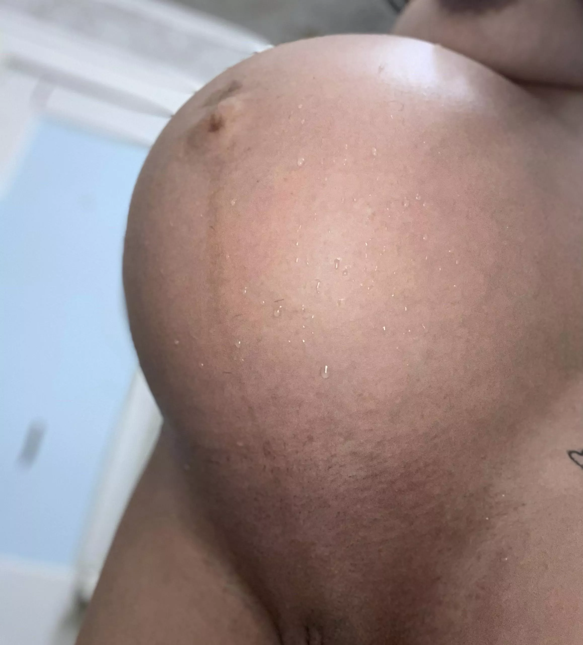 How does my pregnant belly look at this angle?