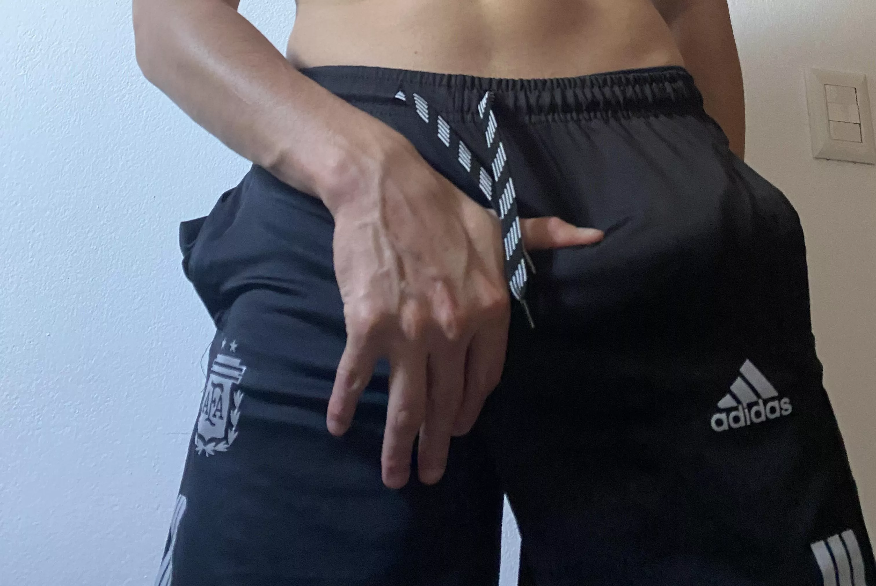 I need more friends to swap nudes with.