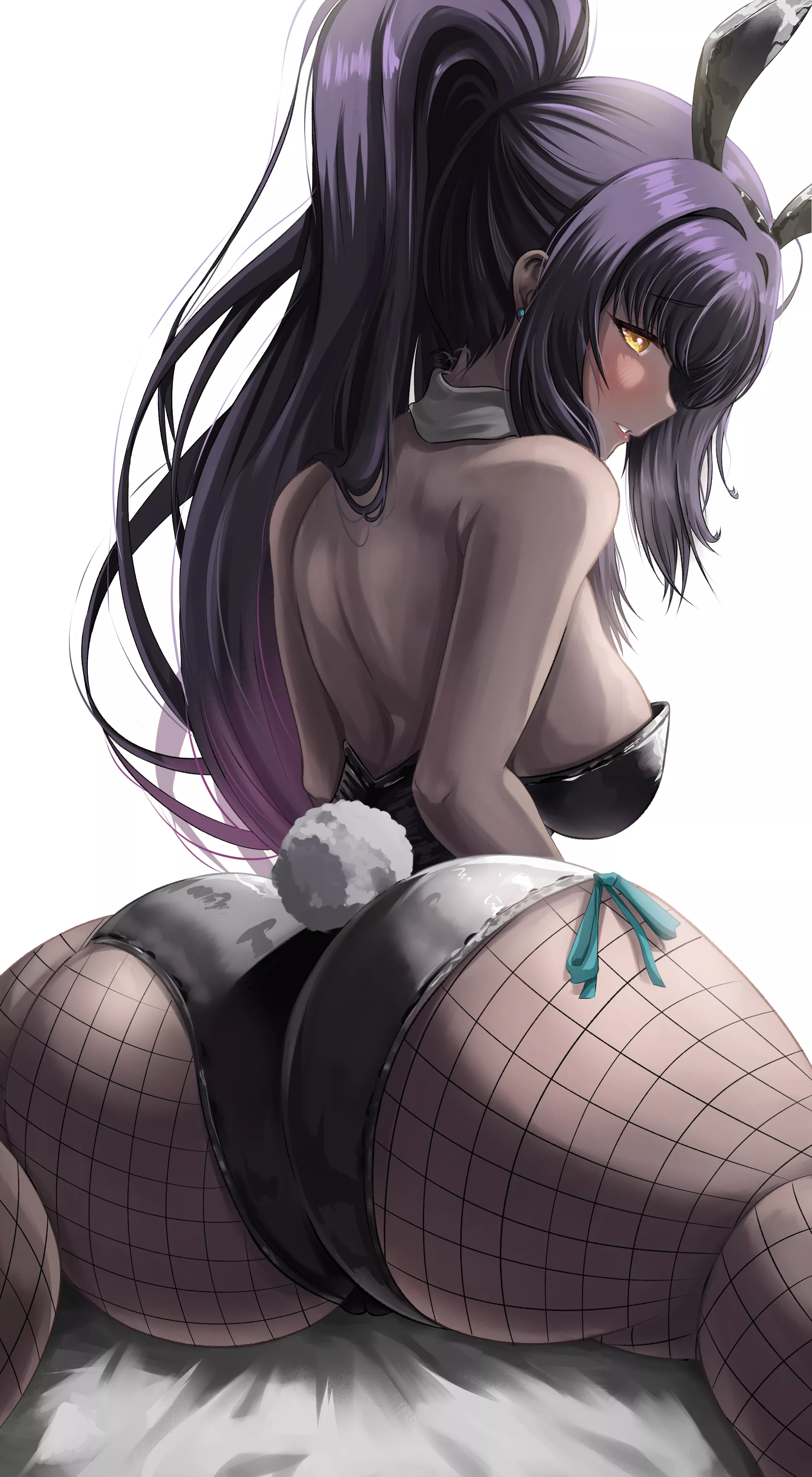 Karin showing her huge cake [Blue Archive]