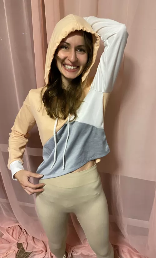 Milf in a pleasant evening mood (F30)