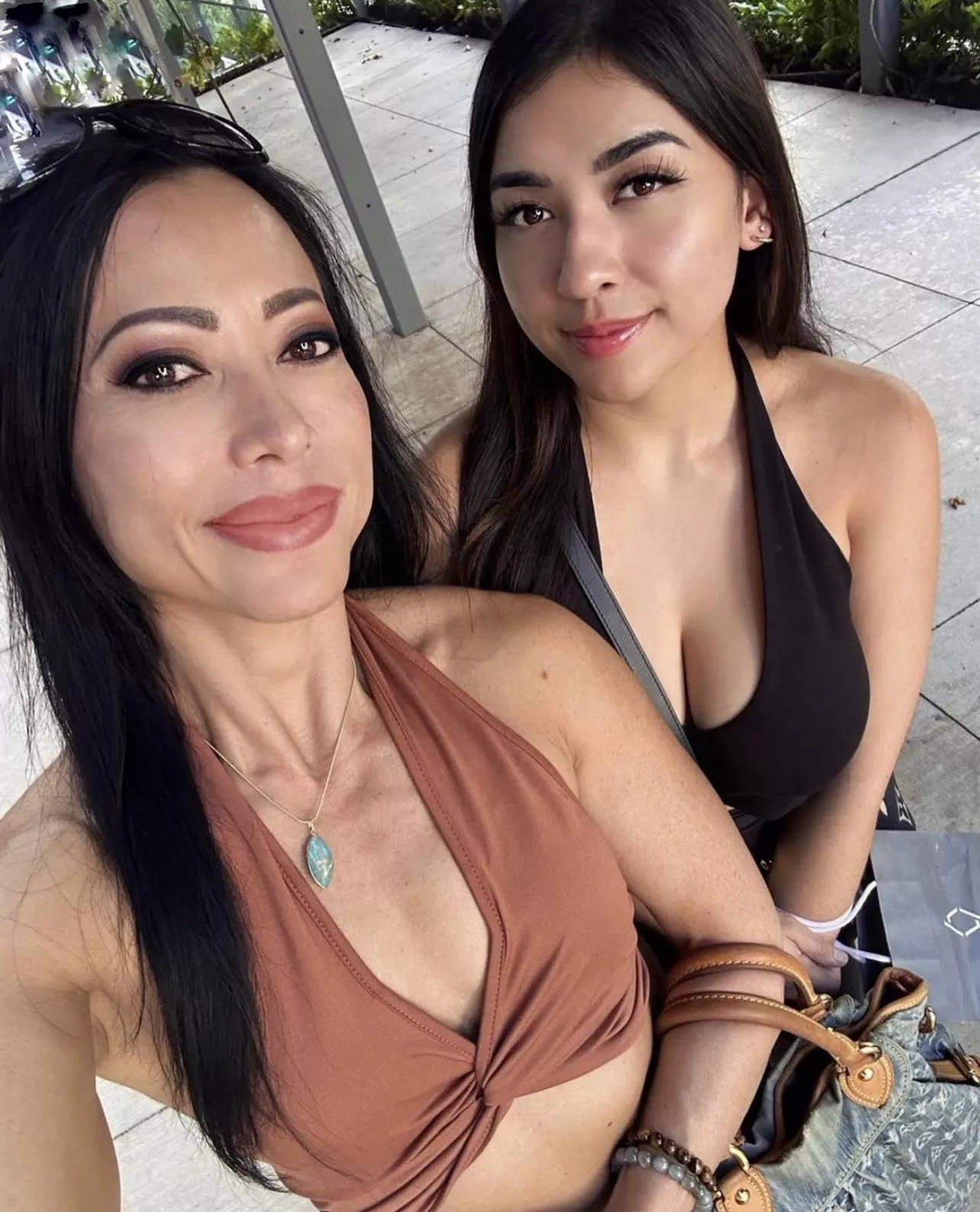 Mom or Daughter