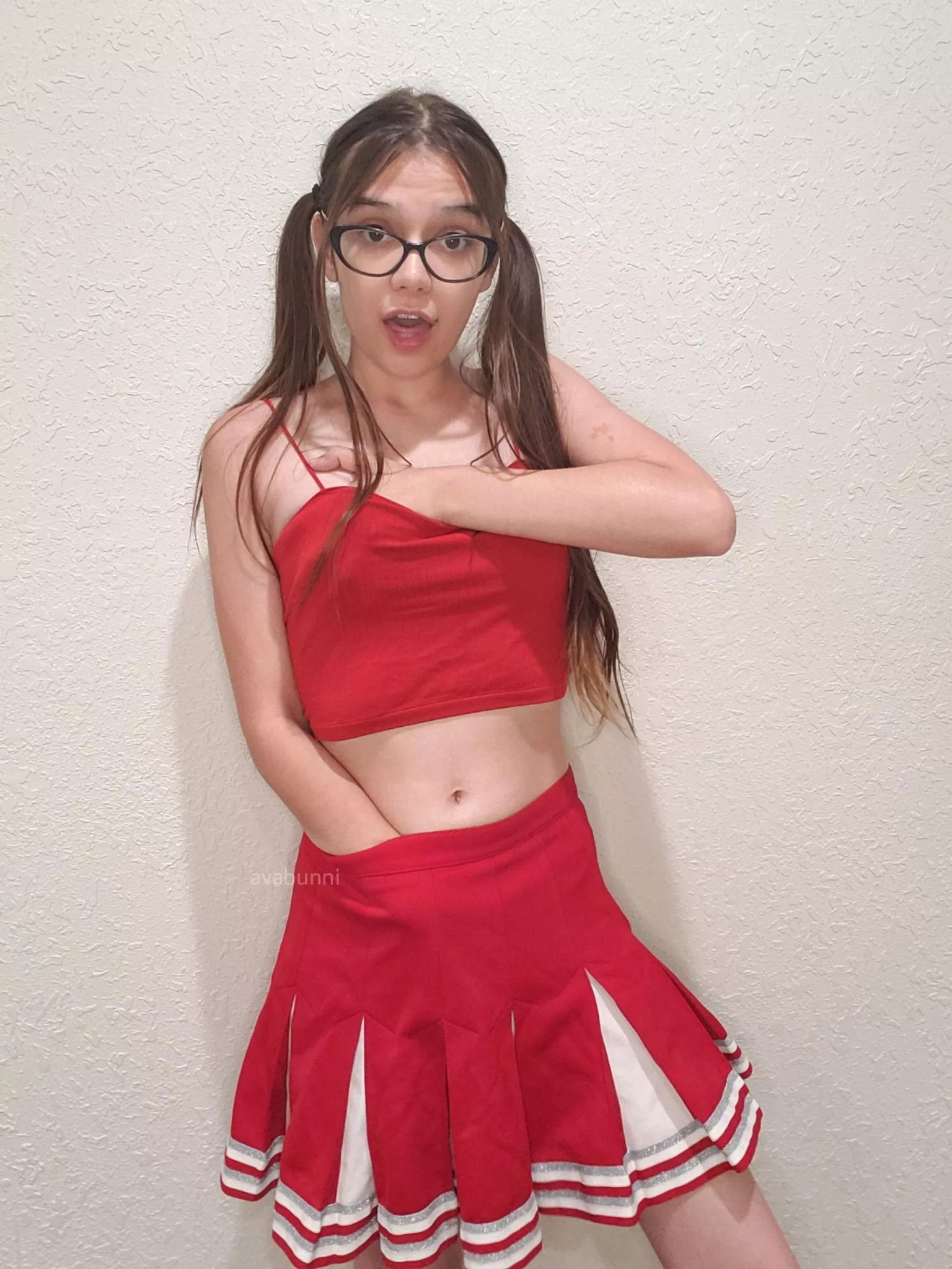 My cheer captain doesnt know what I post to reddit