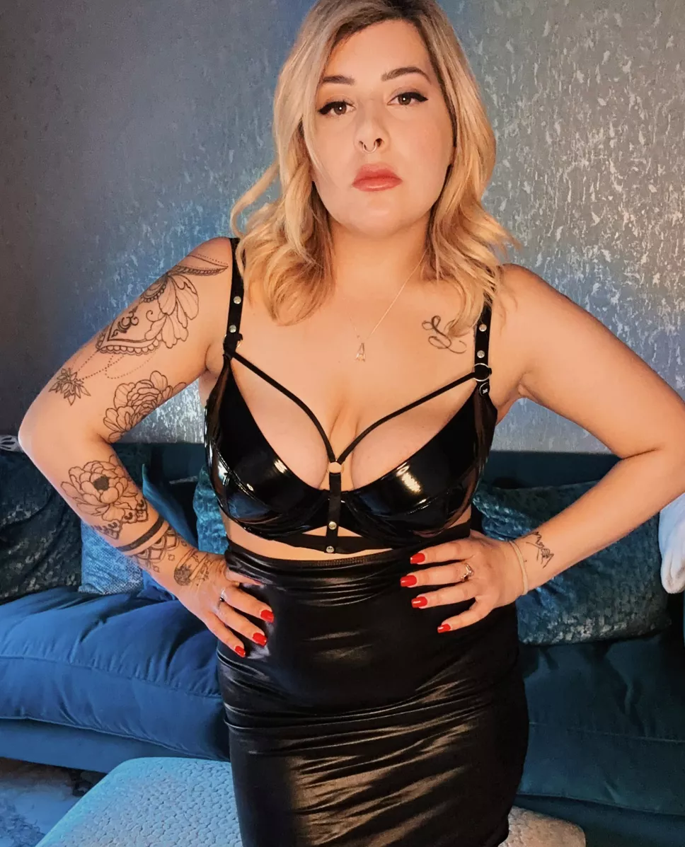 My new latex bra