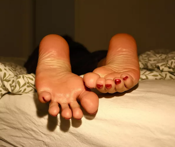 Ready for your cock 😘😊