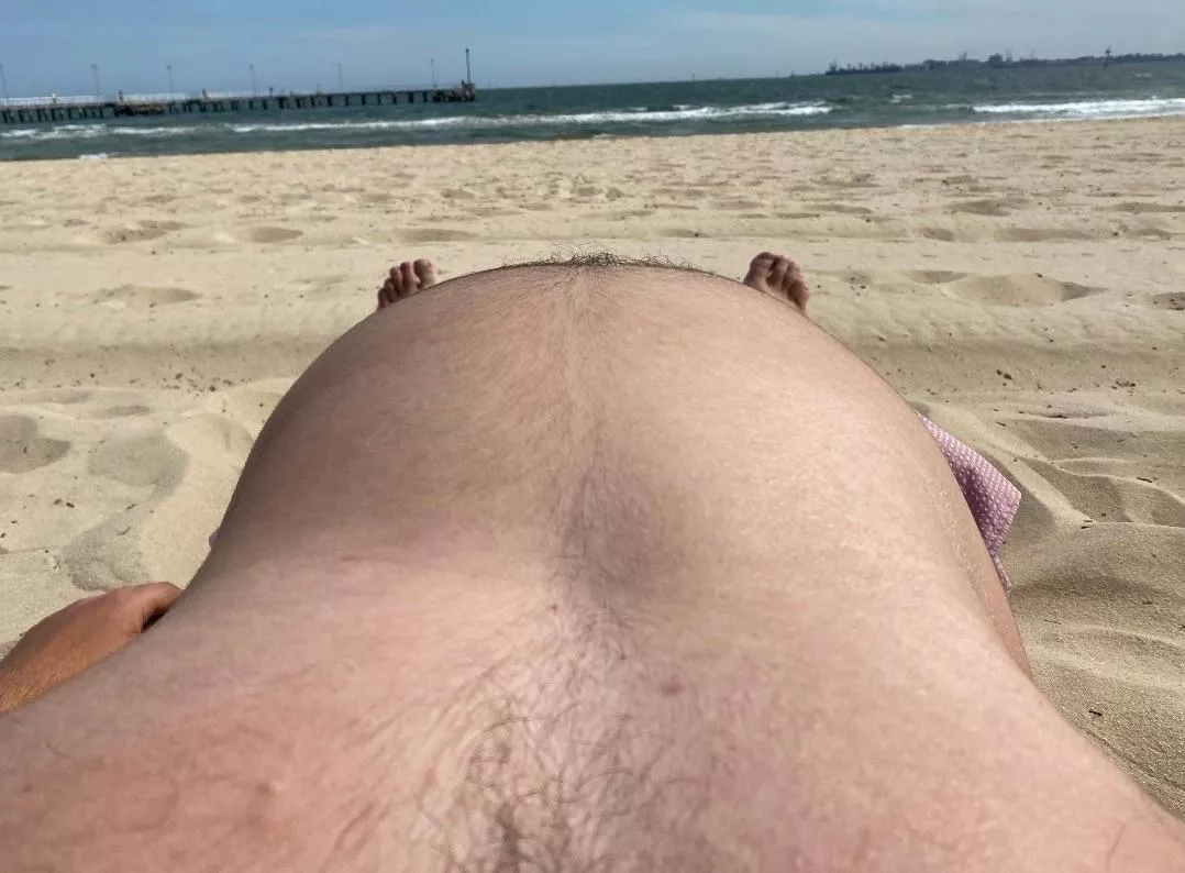 That’s ok, seeing my feet was overrated anyway…