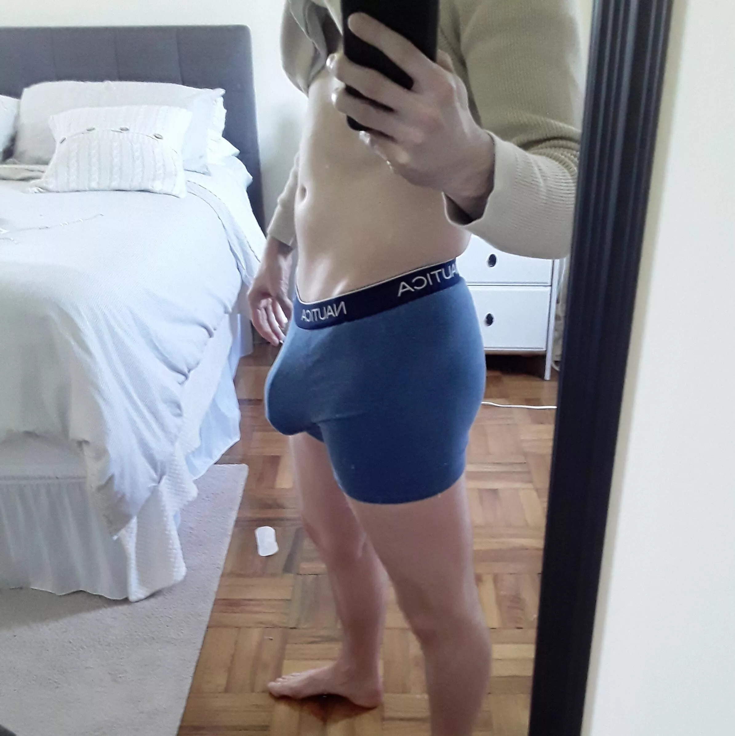 The needier it gets the more it bulges