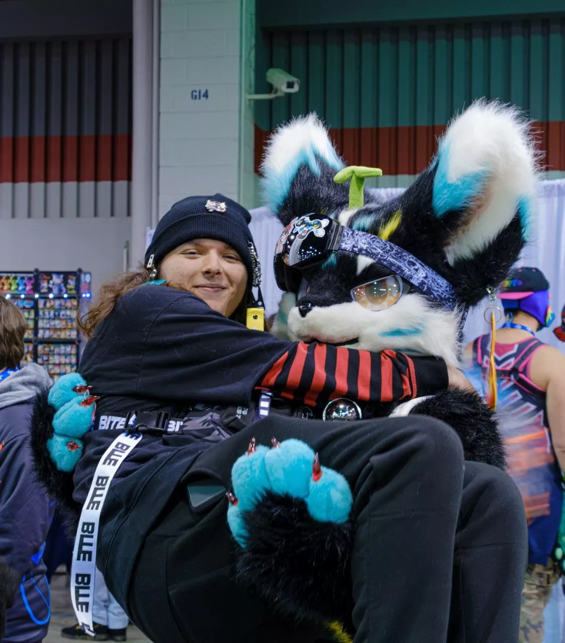 Took all my strength but we got the photo （ ・∀・）