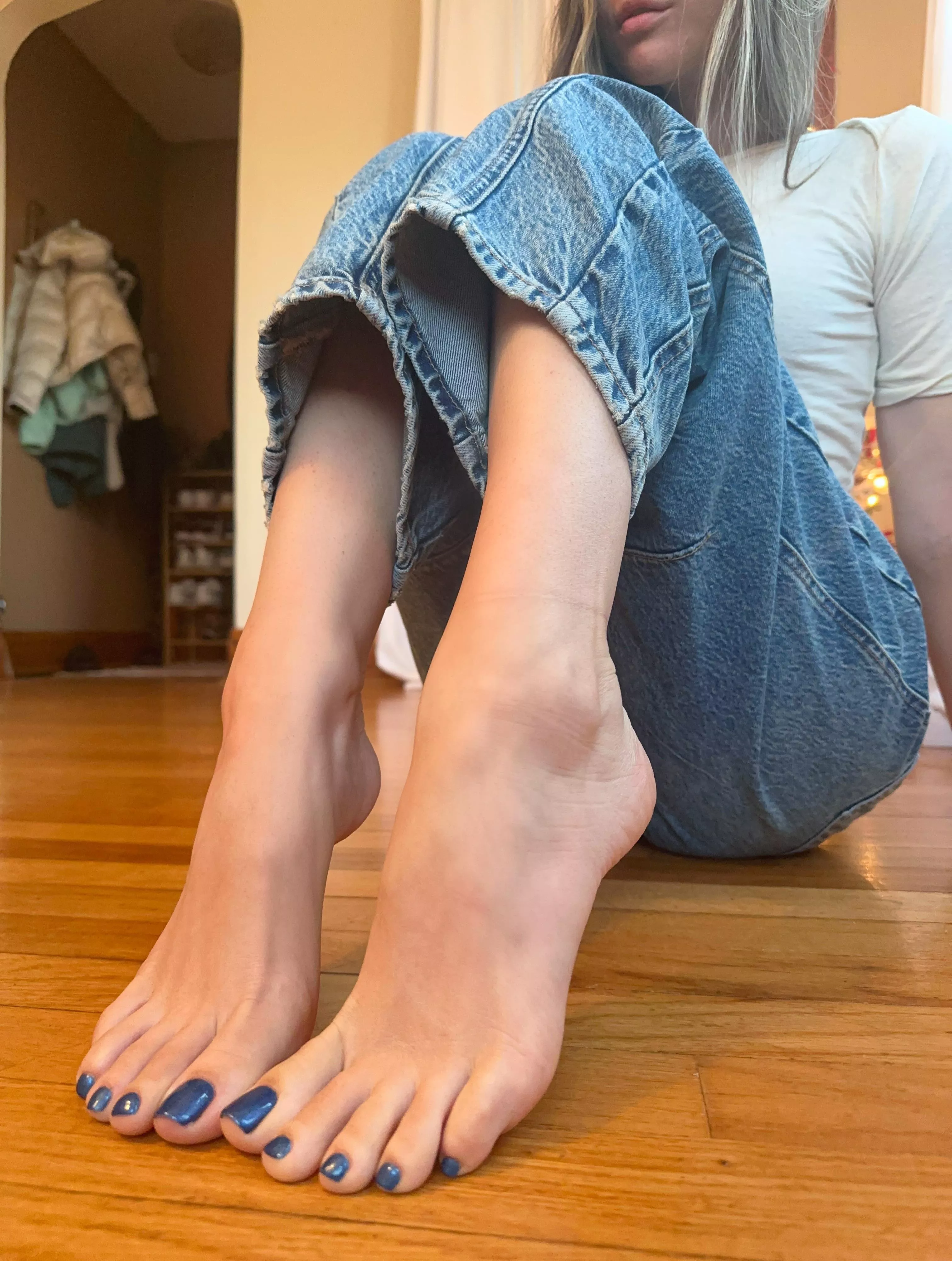 We could spend all weekend on the floor, couldn’t we?😏