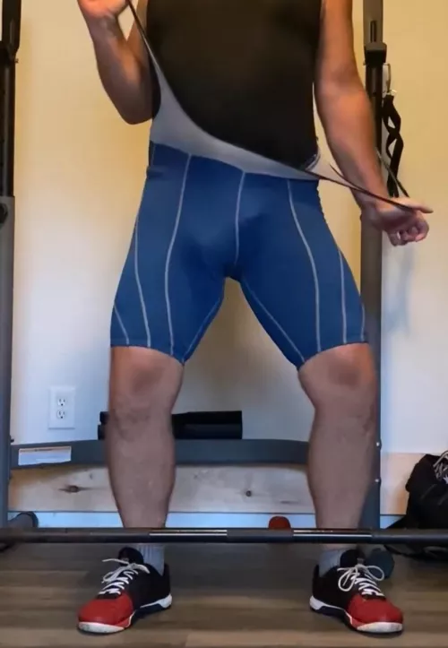 “What in the wide wide world of sports is goin’ on here!” 🍻🤠(52)