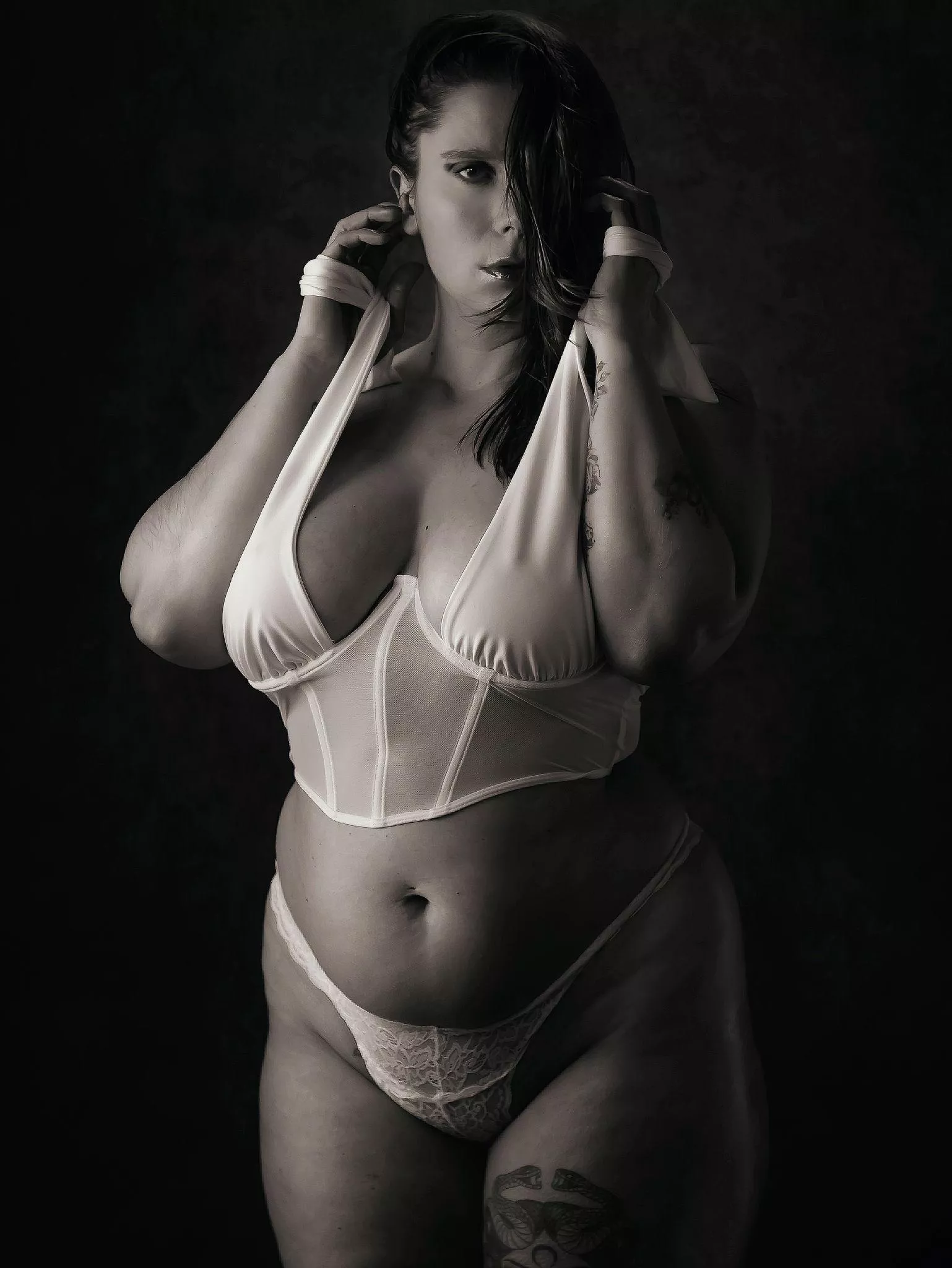 You wouldn't pass on a thick milf, right?