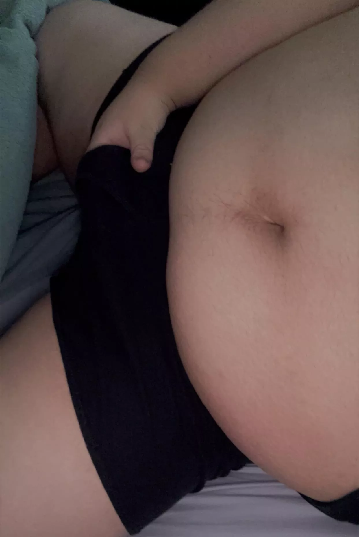 (18) Dm me let’s chat 😘