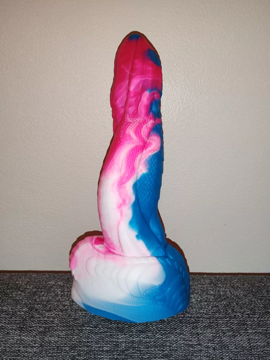 Absolutely fell in love with this rogue orochi (m/m)