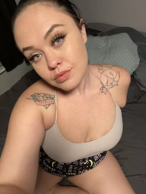 Haven’t had random dick in over a week. This slutty wife is over due m.