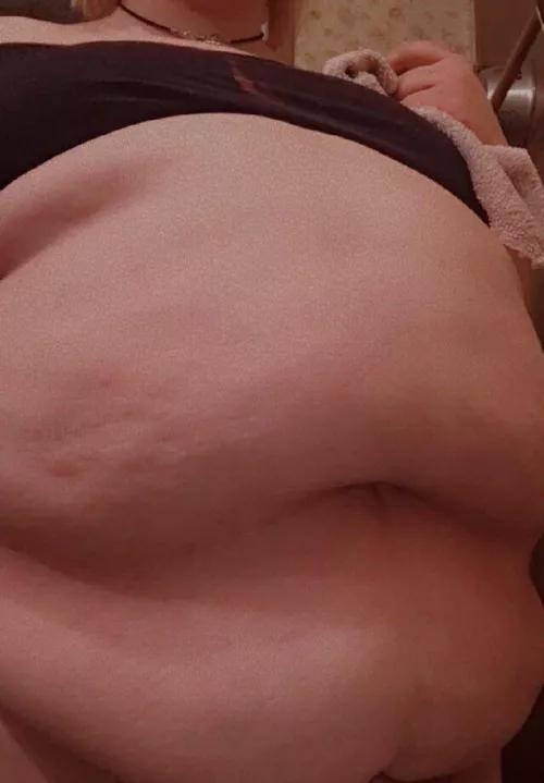 How the holidays been treating me lately 🤤