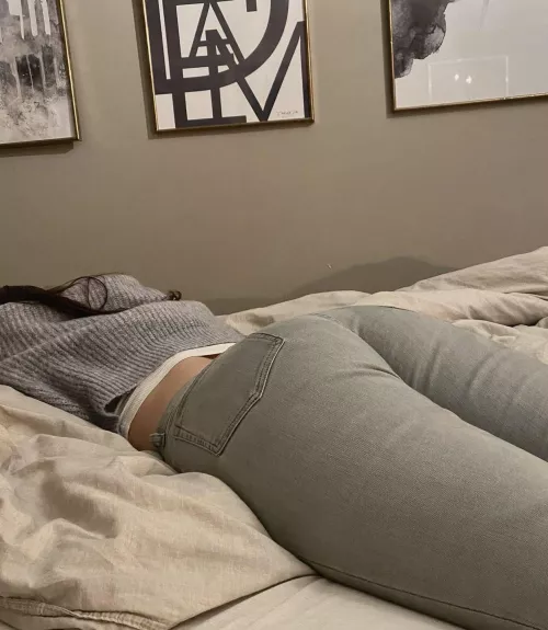 I feel like taking my pants off, should I?😌