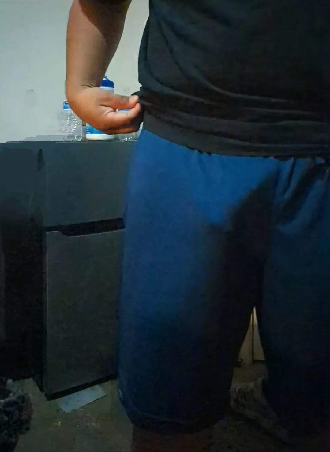 If you saw me at the grocery store what would you do? Say hi or just take a peak?