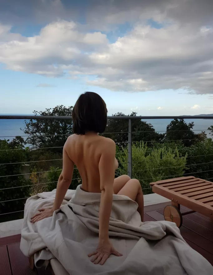 Imagine waking up with this view...