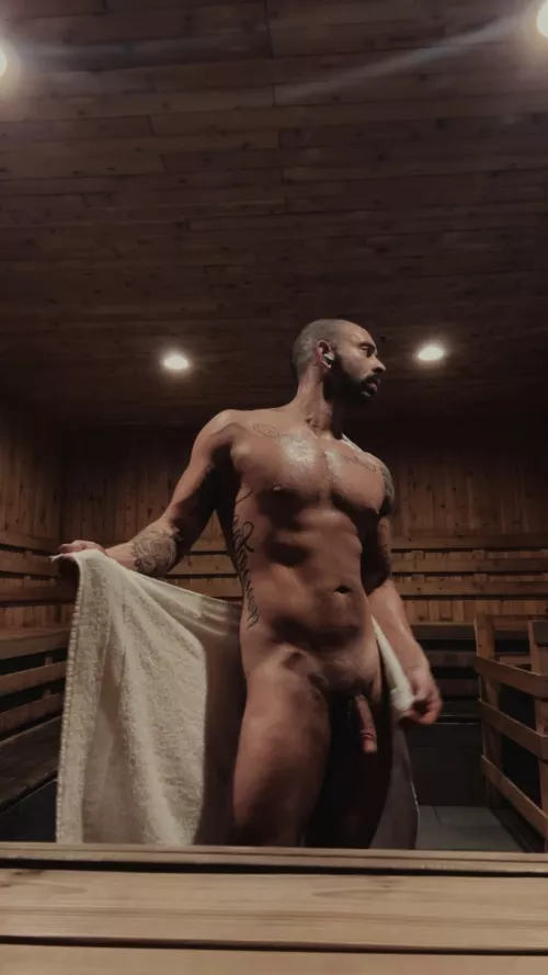 Lil public sauna photoshoot