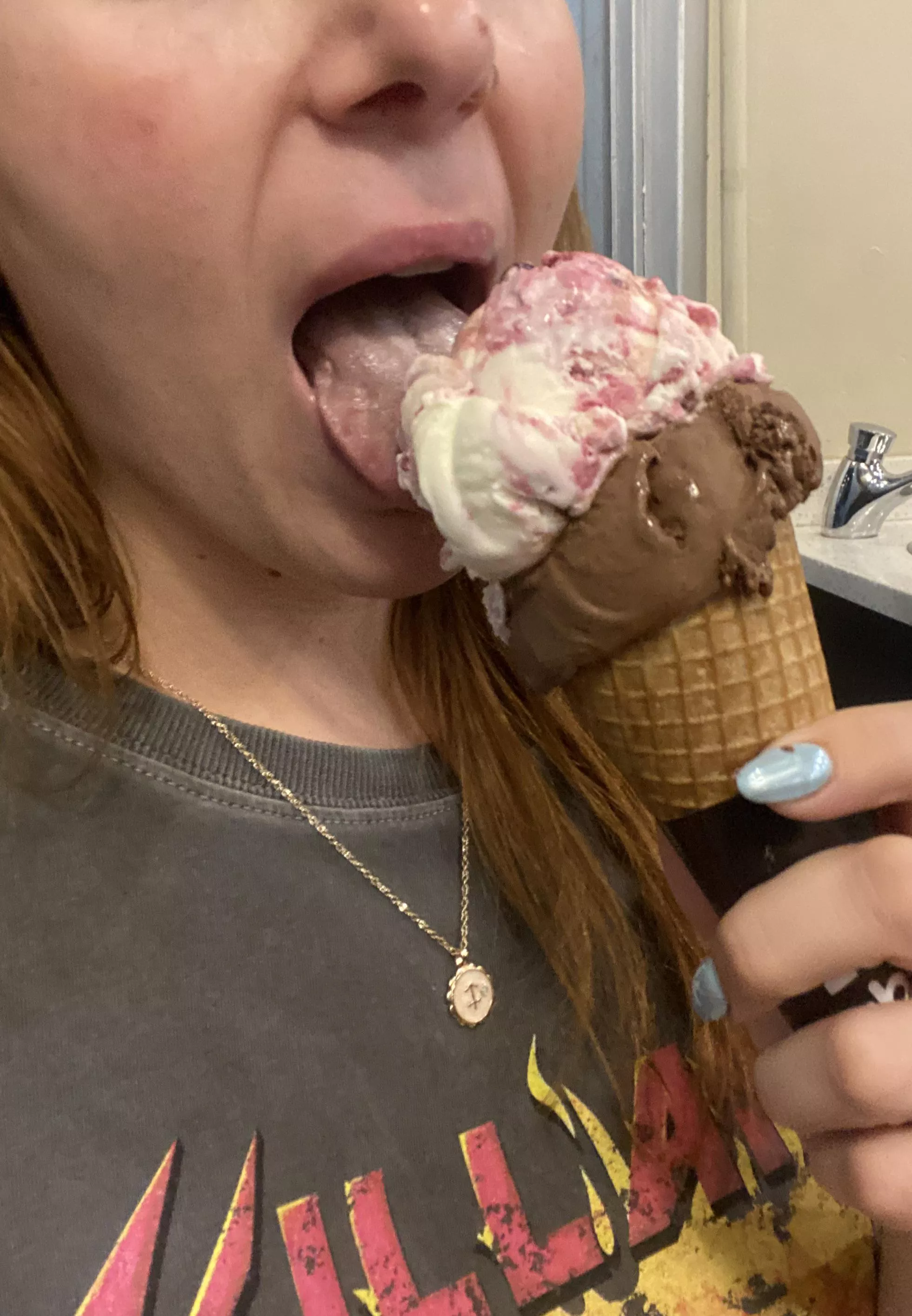 Mascarpone with berries: yes or no?